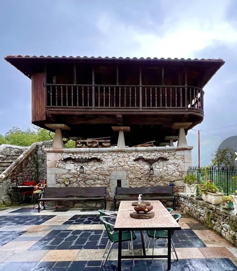 Agroturismo La Casona De Belmonte Ovinana  Esterno foto